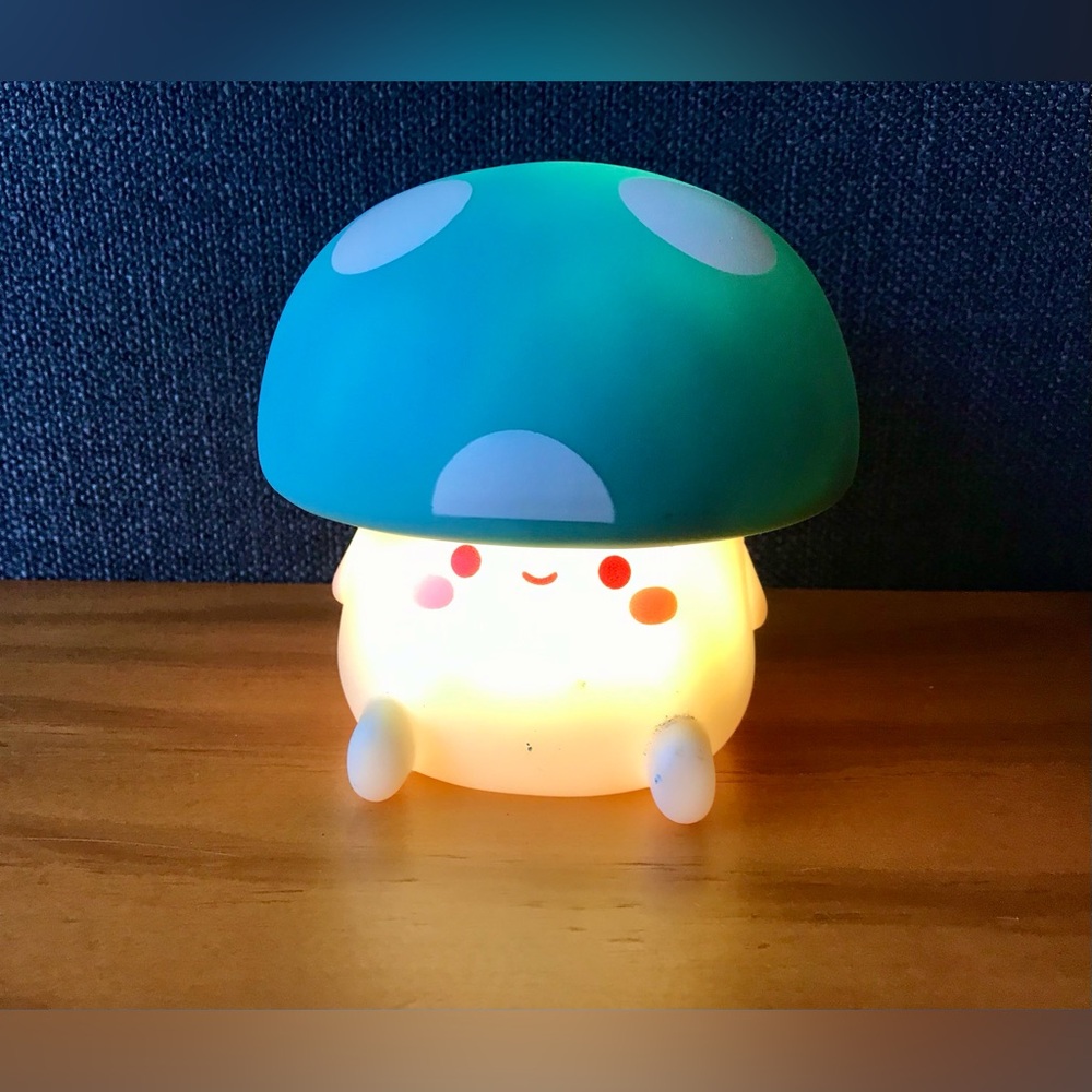 SMOKO Sage Mushroom Ambient Touch Light 3 Light Levels Teal Blue Toadstool Lamp
